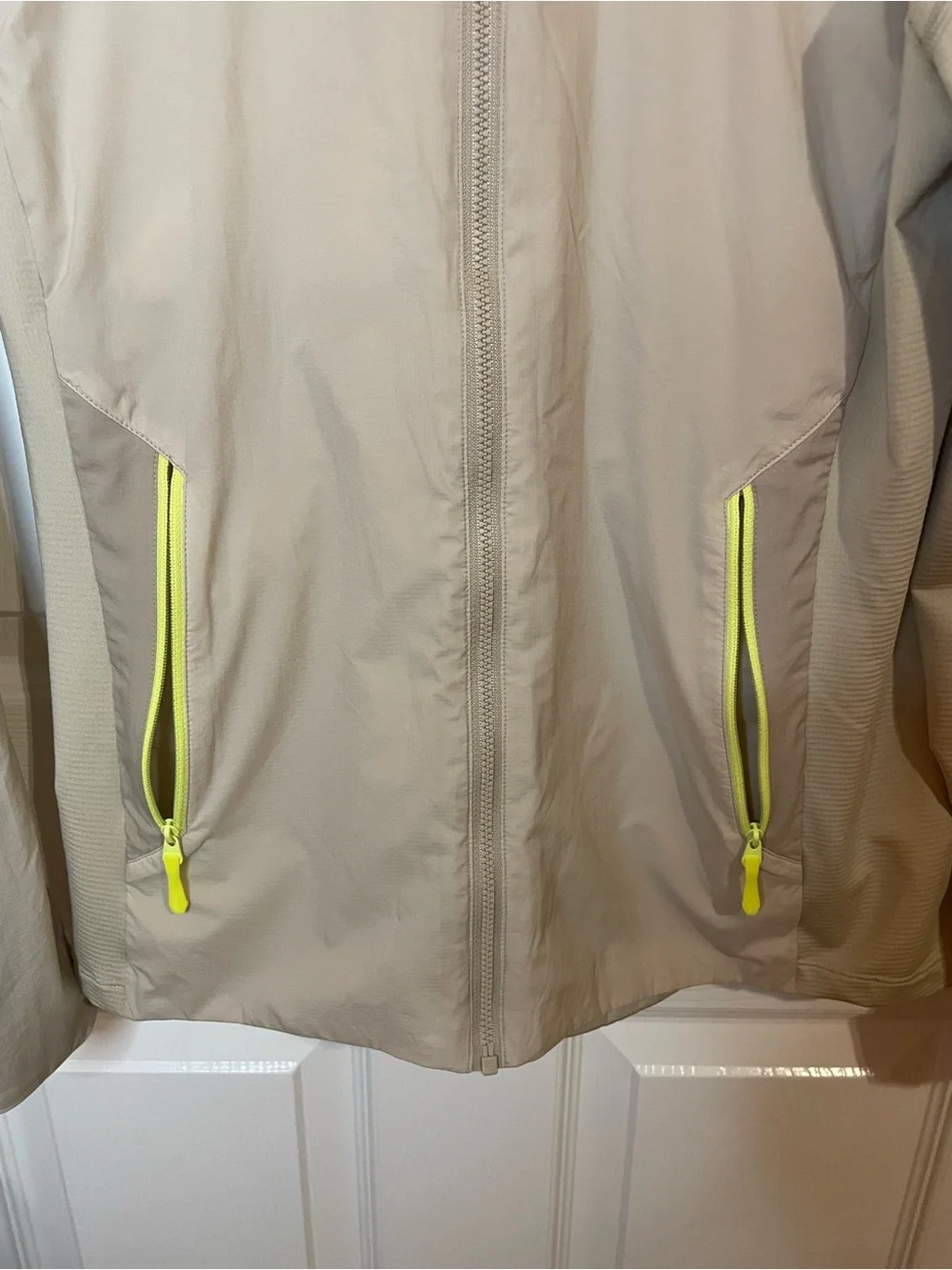 Arcteryx brand arc’teryx